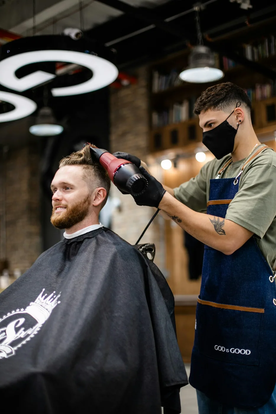 section-barbershop-haircut-2